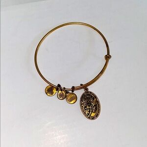 Alex and Ani “Mom” bracelet. GUC